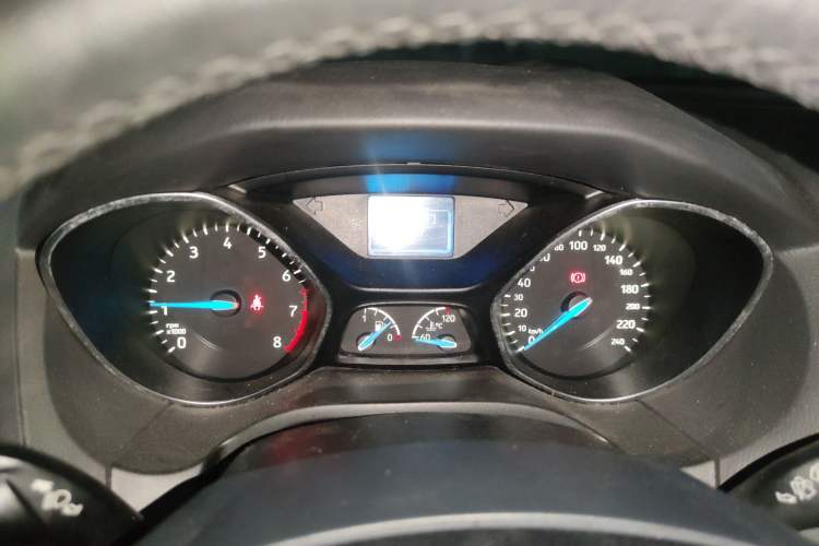 Used Ford Focus 2015 Hatchback 1.6L Automatic Fashion Edition