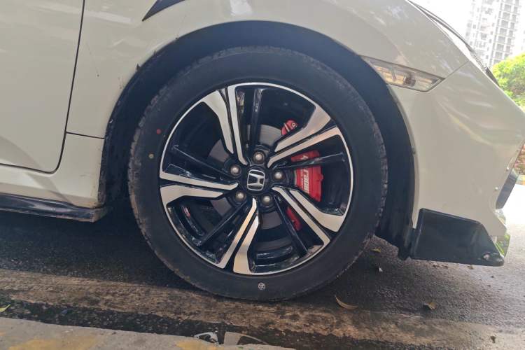 Used Honda Civic 2019 220TURBO CVT Power Edition China V Right Front Wheel Hub