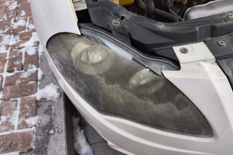 Used Brilliance Junjie FRV 2008 1.3L Manual Comfort Version Right Front Headlight