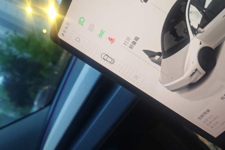 Used Tesla Model Y 2025 Rear-Wheel-Drive Version Gear Lever