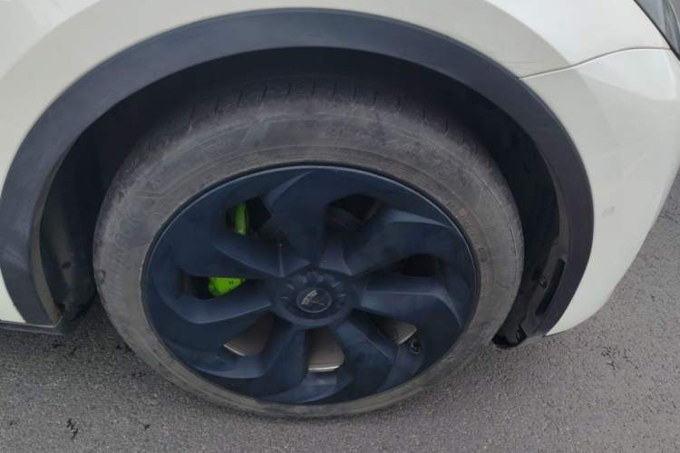 Used Tesla Model Y 2021 Standard Range Rear-Wheel Drive Version