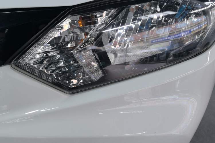 Used Everus VE-1 2020 Travel Edition