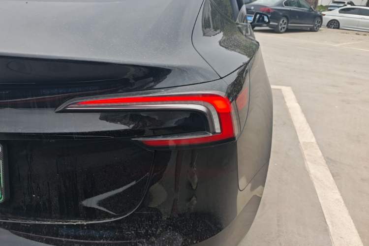 Used Tesla Model 3 2023 Rear-Wheel-Drive Version