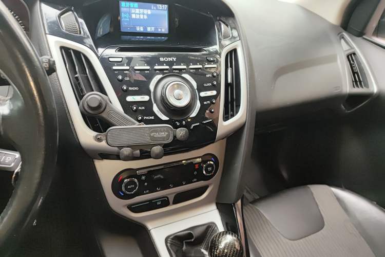 Used Ford Focus 2012 Hatchback 2.0L Manual Luxury Sport Model
