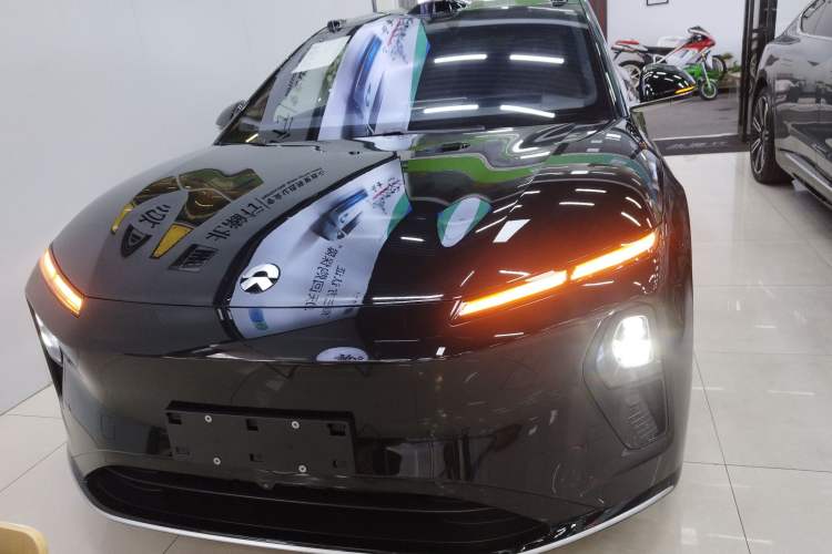 Used Nio ET9 2025 100 kWh