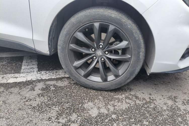 Used Baojun RC-6 2019 1.5T CVT Elite Version with 24-Hour Online Service
