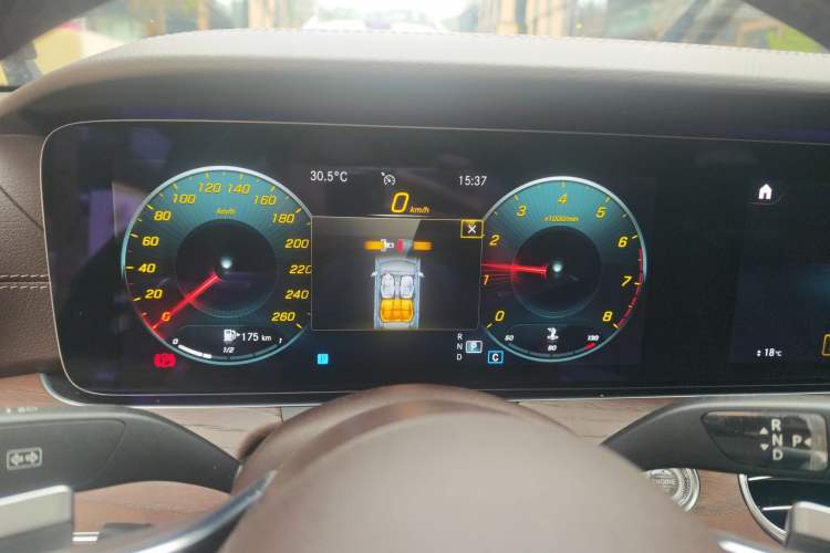 Used Mercedes-Benz E-Class 2021 E 300 L Stylish Model