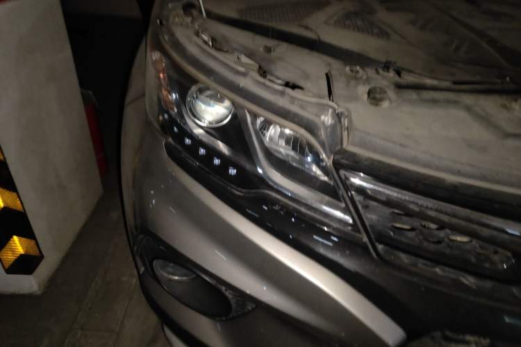 Used Soueast DX3 2018 1.5T CVT Luxury Model Right Front Headlight