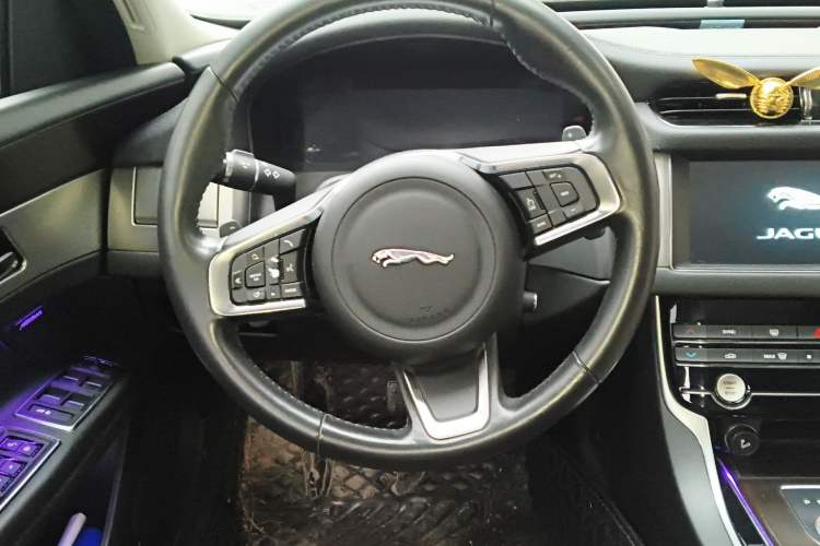 Used Jaguar XFL 2020 XFL 2.0T P200 Two-Wheel-Drive Elite Edition