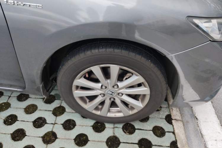 Used Honda Civic 2012 1.8L automatic luxury edition
