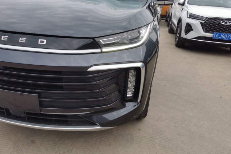 Used EXEED Lingyun 2023 400T Two-Wheel-Drive Star Prestige Edition