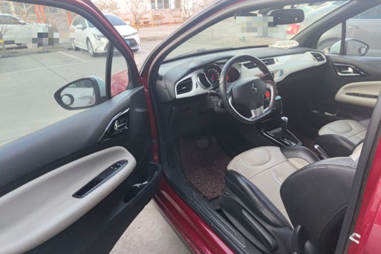 Used DS 3 2012 1.6L Fashion Edition
