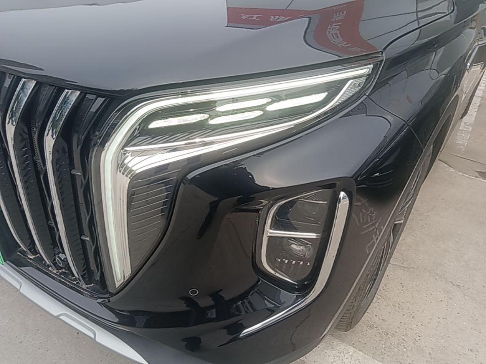 Hongqi HS7 PHEV 2024 2.0T PHEV Four-Wheel Drive Flagship Edition 6 Seats — снимка 8