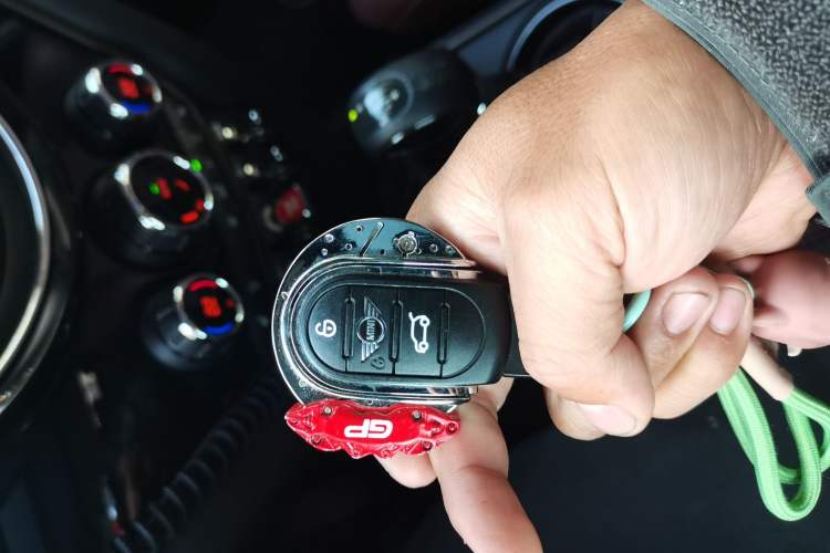 Used MINI Countryman 2018 2.0T COOPER S ALL4 Classic Edition Vehicle Key