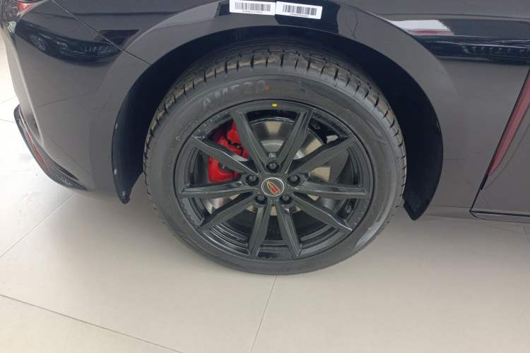 Used Hongqi H5 2025 Model 2.0T Automatic Xuan Ying 2 Million Units Commemorative Edition