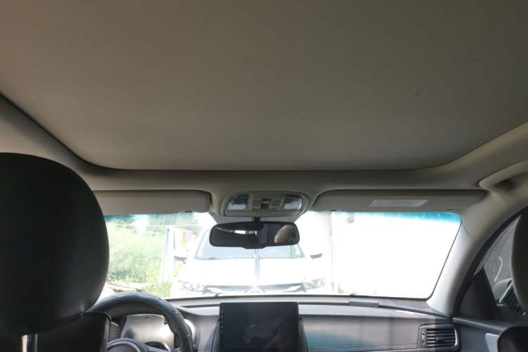 Used Kia K5 2016 2.0L Automatic LUX
