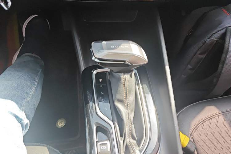 Used Buick Verano 2023 Pro Enjoyment Edition Gear Lever