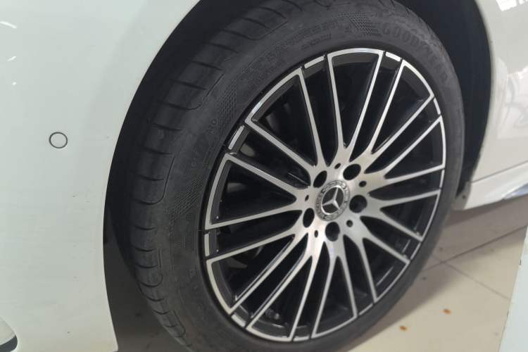 Used Mercedes-Benz C-Class 2023 Restyled C 260 L Sport Edition
