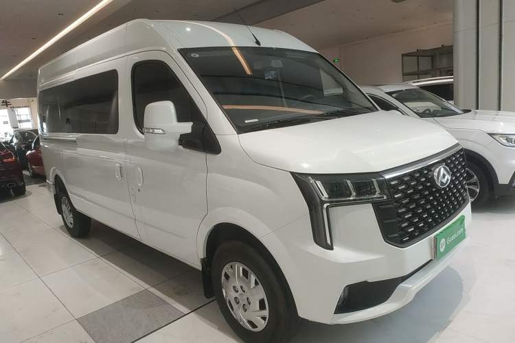 Used SAIC MAXUS Xintu V80 2025 PRO Aoyuntong 2.0T Manual Long Wheelbase Mid-Height 6/7/8/9-Seater
