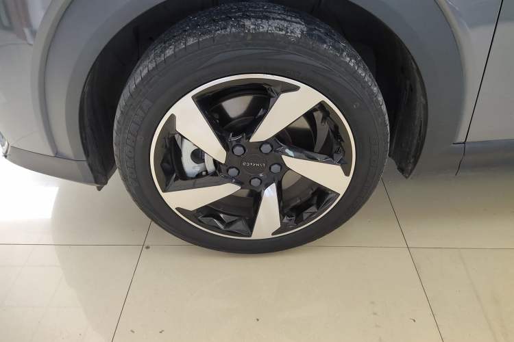 Used Lynk & Co 06 EM-P 2020 PHEV Plus Exterior 4