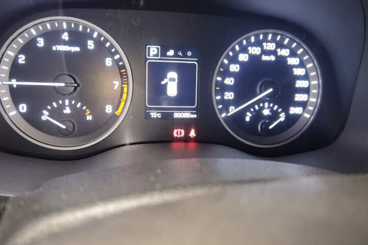 Used Hyundai Tucson 2018 1.6T Dual-Clutch Two-Wheel Drive 15th Anniversary Special Edition