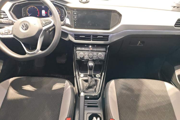 Used Volkswagen Tacqua 2023 200TSI DSG Joy-Connect Edition
