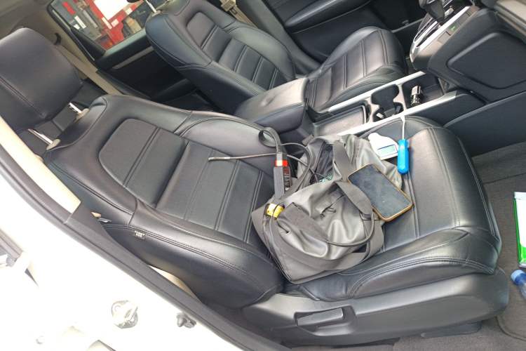 Used Honda CR-V 2021 240TURBO CVT 2WD Comfort Version Right Front Seat