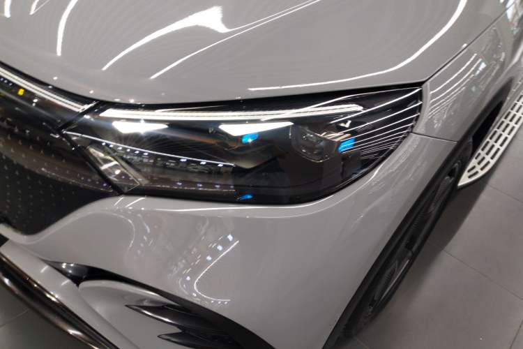 Used Mercedes-Benz EQE SUV 2023 500 4MATIC Left Front Headlight