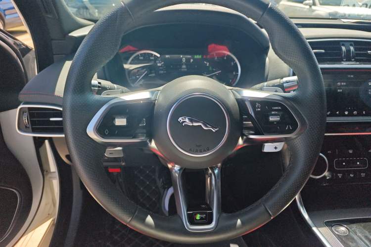 Used Jaguar XEL 2020 2.0T 200 PS R-DYNAMIC S Advanced Sport Edition
