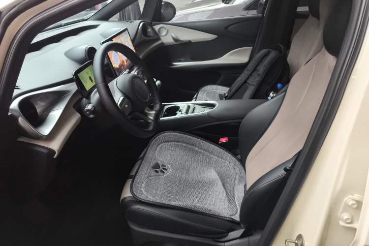 Used BYD Dolphin 2023 420 km Free Version
