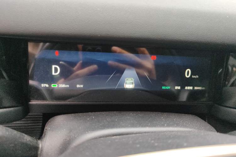 Used iCAR 03 2024 472km Four-Wheel Drive Long-Range Version Instrument Cluster