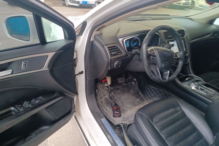 Used Ford Mondeo 2017 EcoBoost 200 Luxury Model
