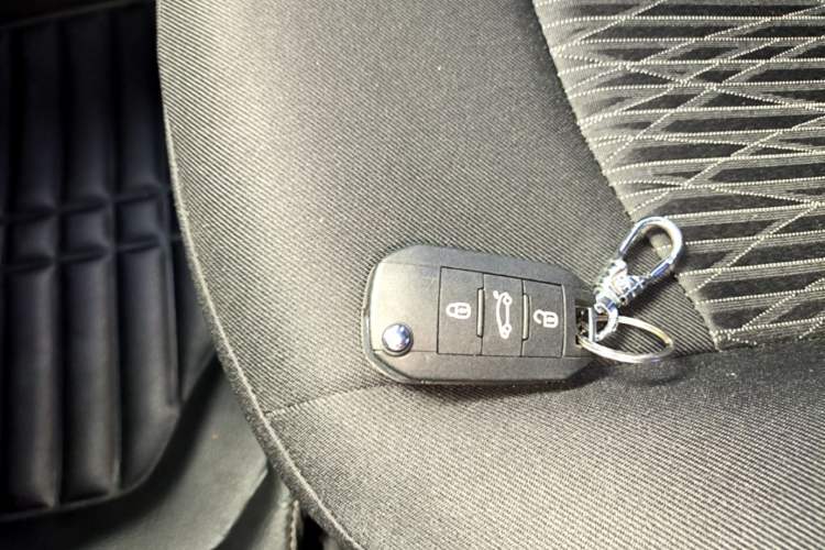 Used Citroen Elysee 2016 1.6L Manual Comfort Model