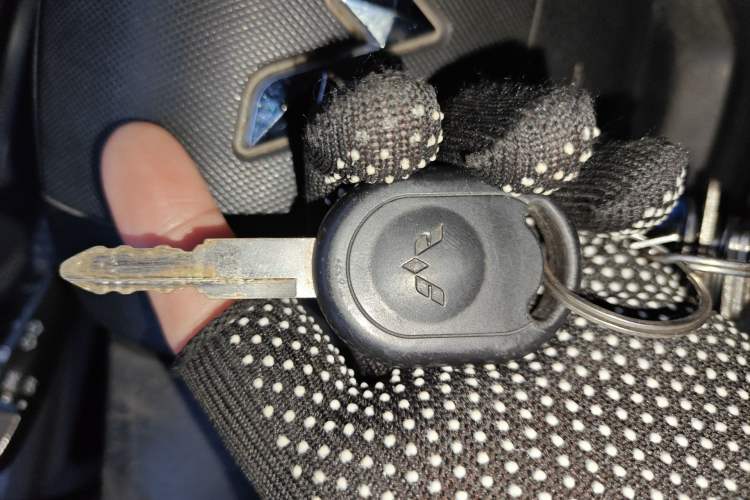 Used Wuling Hongguang 2015 1.5L S Base Model China IV Vehicle Key