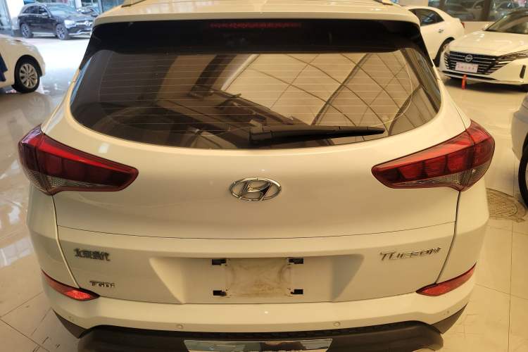 Used Hyundai Tucson 2015 1.6T Dual-Clutch Two-Wheel-Drive Smart Model
