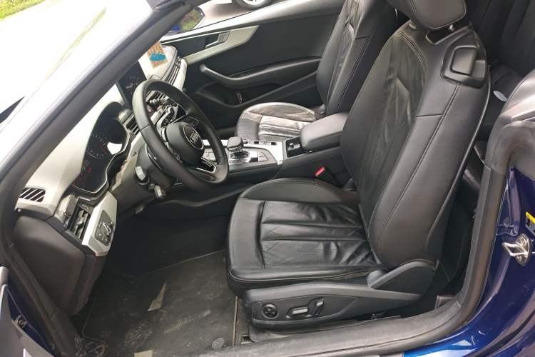 Used Audi A5 2017 Cabriolet 40 TFSI Fashion Model
