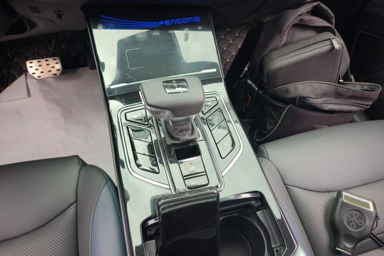 Used Dongfeng Fengon ix5 2019 280TGDI CVT ZhiZun Trim China V Emission Standard Gear Lever