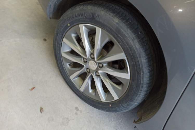 Used Buick GL6 2019 18T 6-Seater Connected Luxury Version China VI Standard