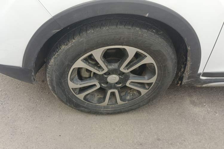 Used Geely Auto Vision X3 2017 1.5L Automatic Elite Model
