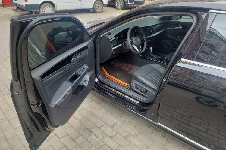 Used Volkswagen Passat 2024 330TSI Starry Elite Edition Driver Seat