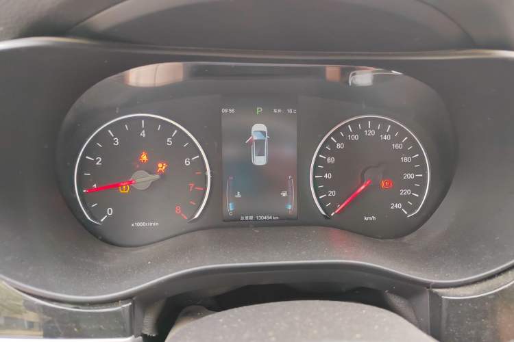 Used BYD Song MAX 2018 1.5T Automatic Smart Connect Elite Model with 6 Seats Instrument Cluster