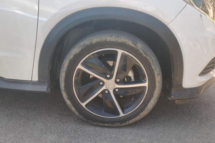 Used Honda Vezel 2022 1.5L CVT Phantom Night Pioneer Edition Right Front Wheel Hub