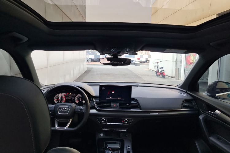 Used Audi Q5L Sportback 2021 40 TFSI Luxury Edition Headliner