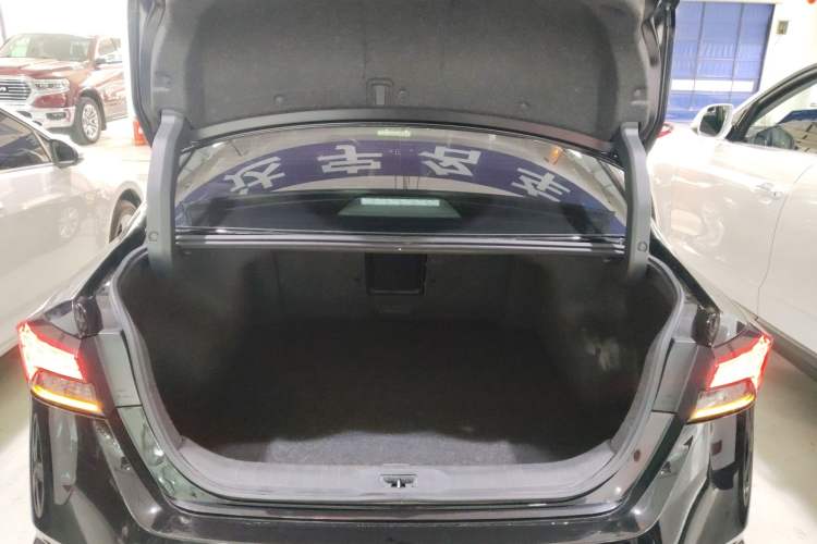 Used Nissan Teana 2022 2.0L XE Pure Enjoyment Edition
