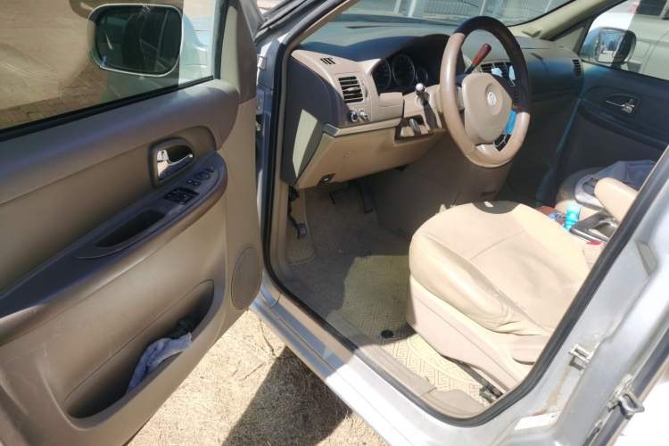 Used Buick GL8 2014 2.4L Classic Edition
