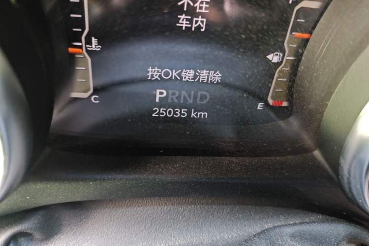 Used Jeep Gladiator 2022 3.6L Pioneer Edition Odometer Close Up