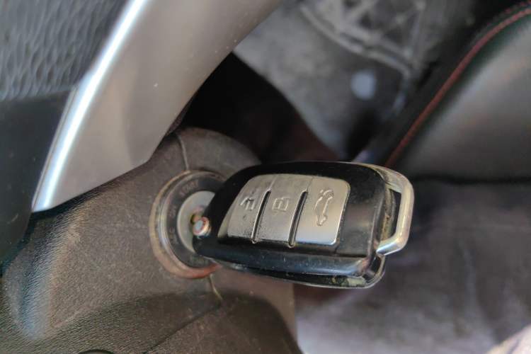 Used Geely Auto Vision 2016 1.5L Manual Happiness Edition
