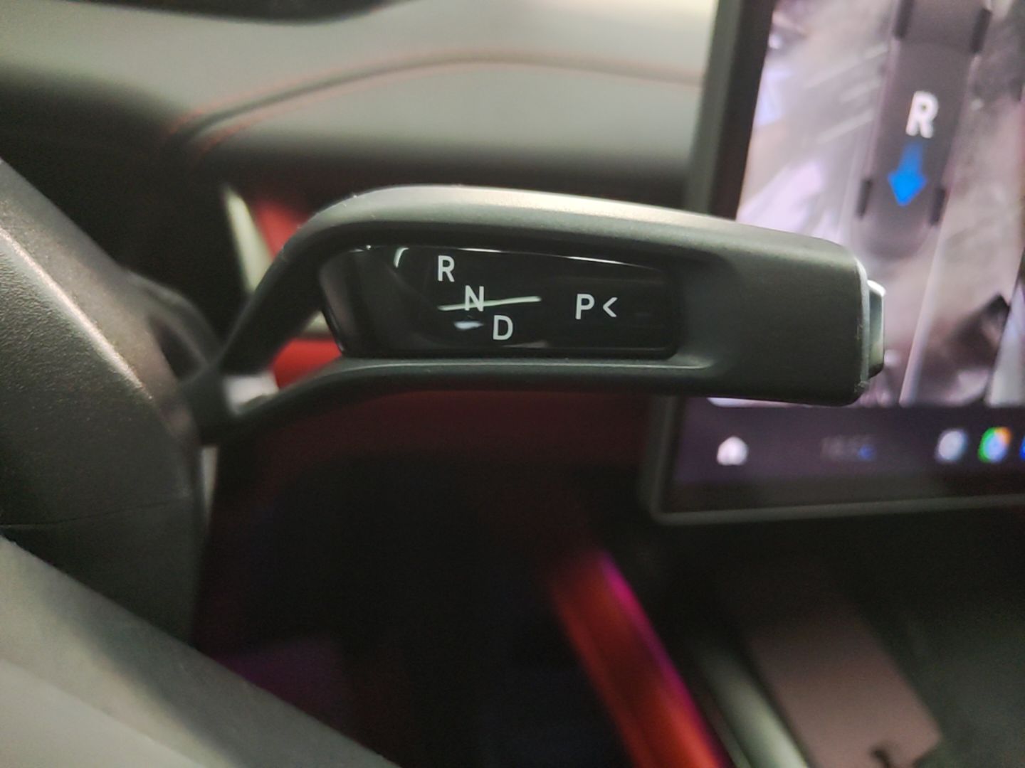 Xiaomi Auto SU7 2024 Rear-Drive Ultra-Long Range Advanced Pro-Level Intelligent Driving Version — снимка 16