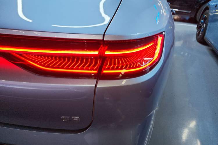 Used Geely Galaxy E8 2025 700 km Long-Range Intelligent Driving Version