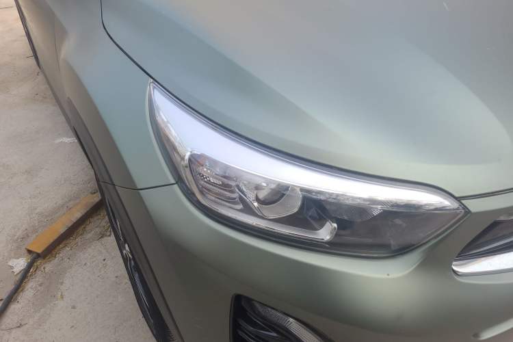 Used Kia kx1 Stonic 2021 1.4L CVT Fun & Sunroof Model Right Front Headlight